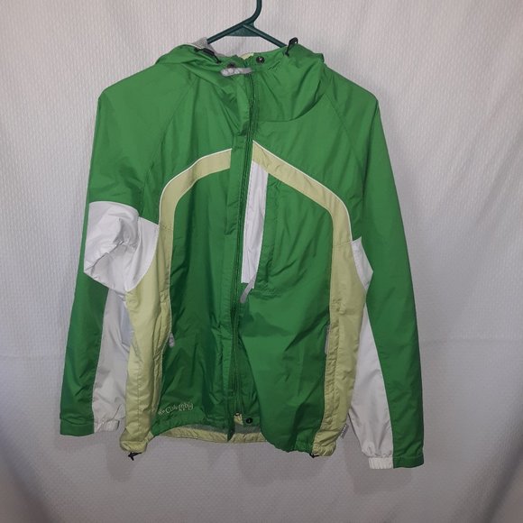 Columbia Jackets & Blazers - Columbia Light Weight Hooded Jacket - Womans